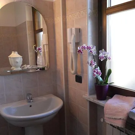 La Cascina Di Due Hotel